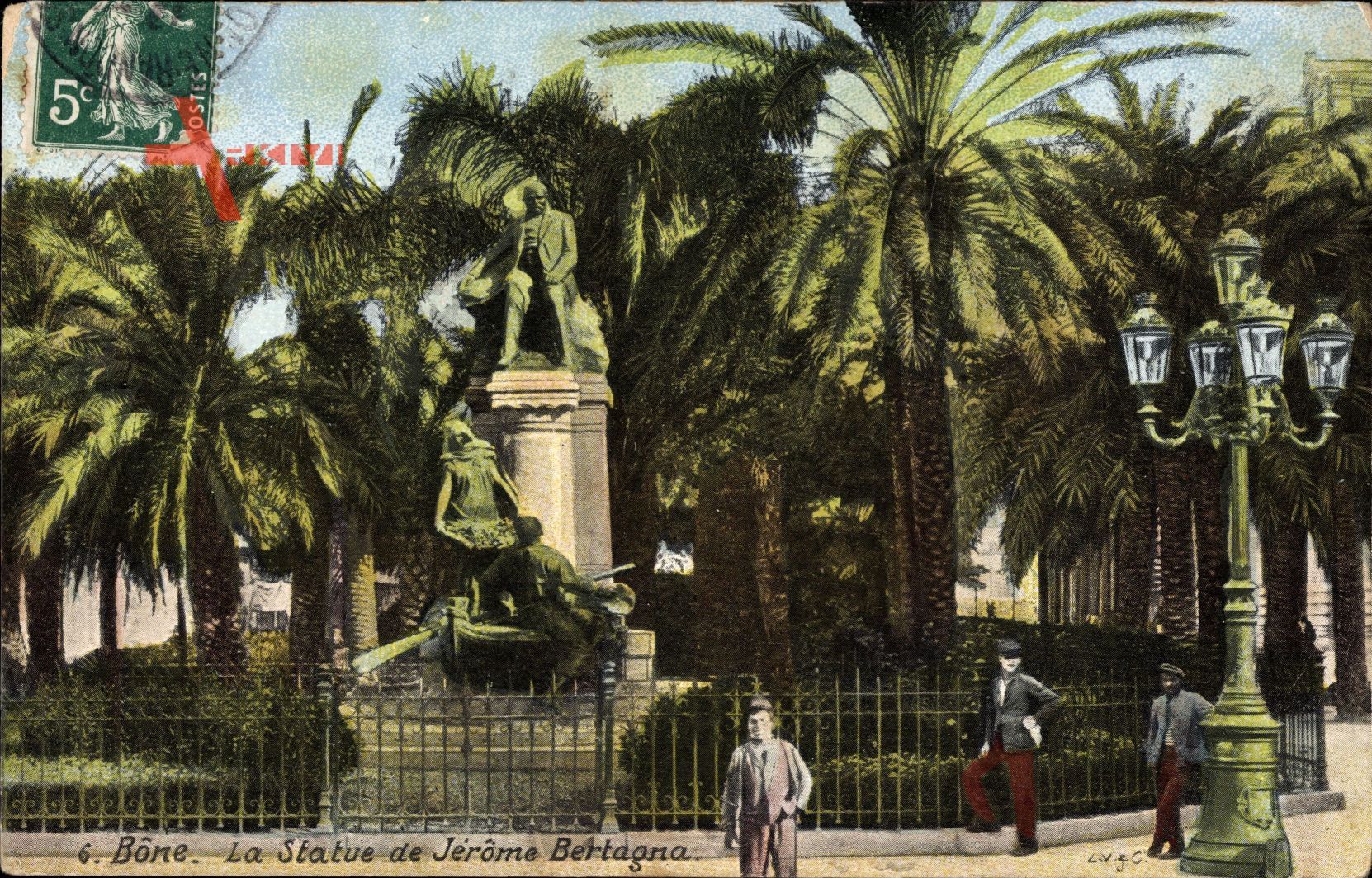 Bone Algerien, La Statue de Jerome Bertagna, Denkmal, Passanten, Laterne