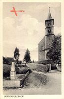 Langensulzbach Bas Rhin, Blick auf die Kirche, Denkmal, Glockenturm