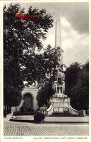Darmstadt, Blick auf das Alice Denkmal mit katholischer Kirche