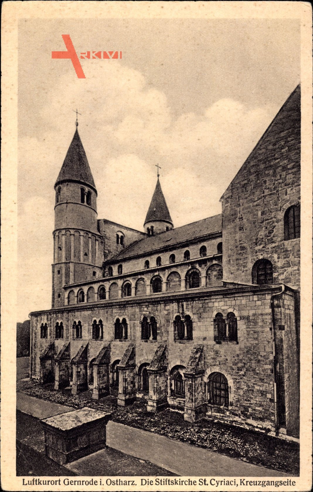 Gernrode im Harz, Blick auf die Stiftskirche St. Cyriaci, Kreuzgangseite