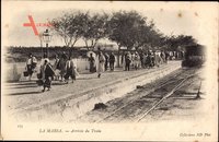 La Marsa Tunesien, Arrivée du Train, Eisenbahn fährt im Bahnhof ein, Neurdein