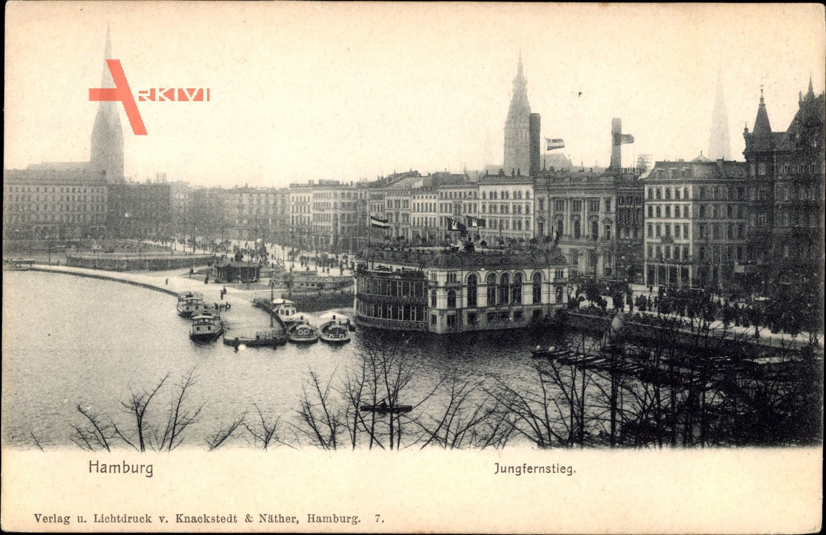 Hamburg, Blick auf den Jungfernstieg, Kirchturm, Boote, Häuser