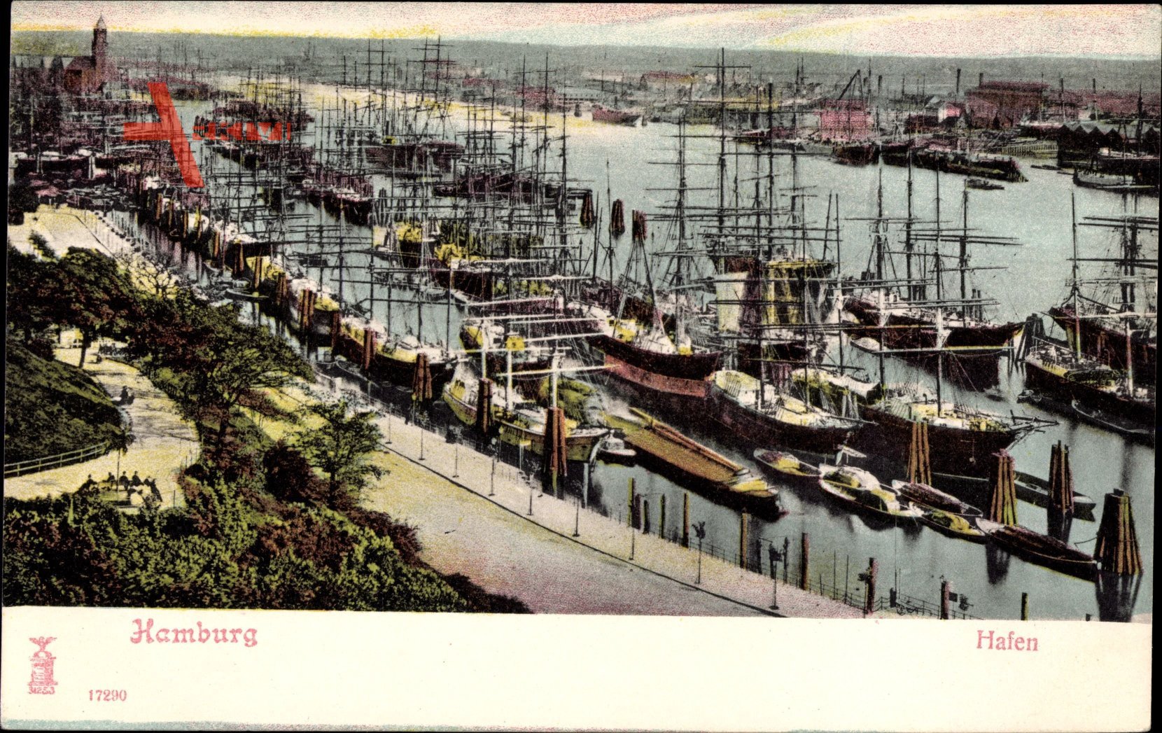 Hamburg, Liegende Segelschiffe im Hafen, Umgebung