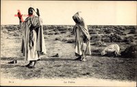 Afrika, Betende Muslime in der Wüste, La Prière