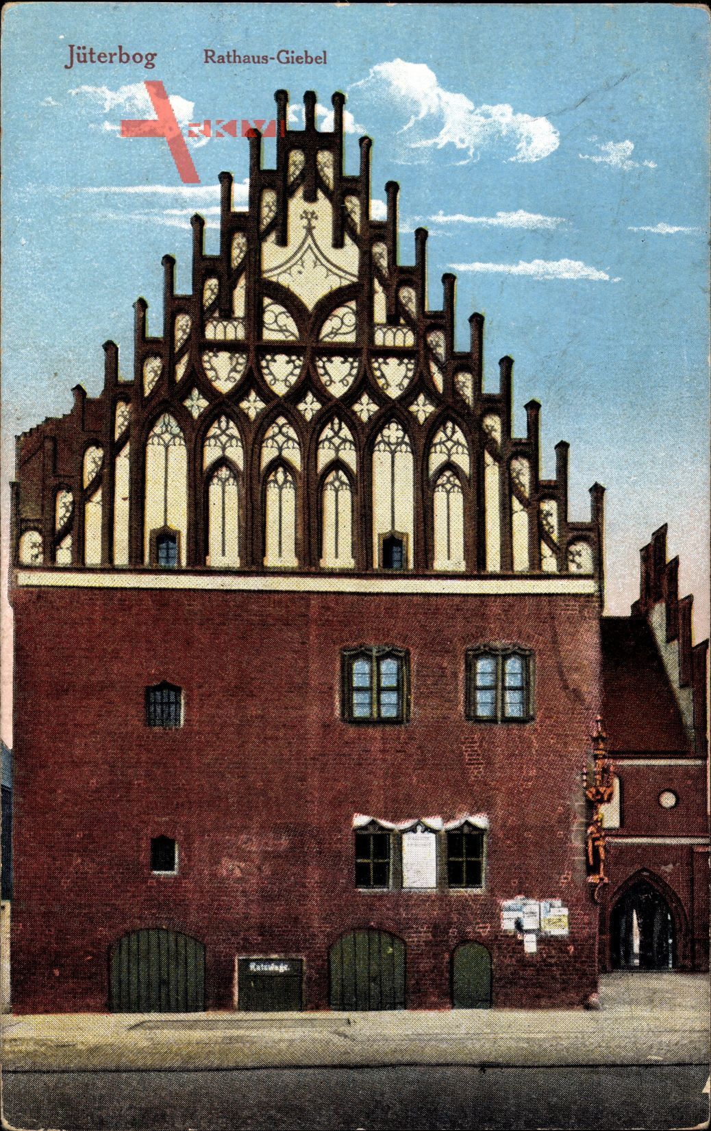 Jüterbog im Kreis Teltow Fläming, Blick auf die Rathaus Giebel