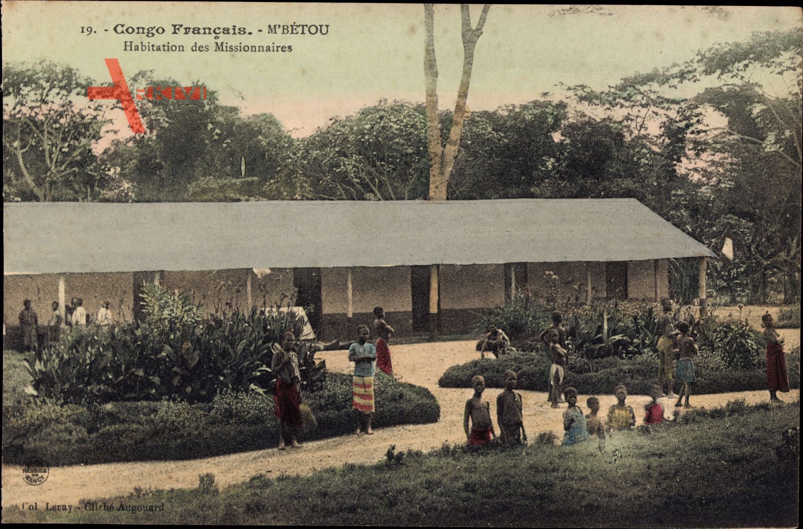 MBetou Französisch Kongo, Habitation des Missionaires, Einheimische