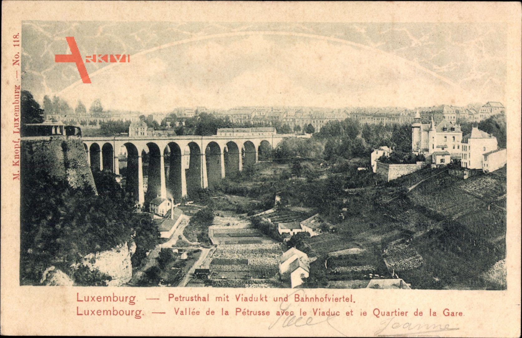 Luxemburg, Petrusthal mit Viadukt und Bahnhofviertel
