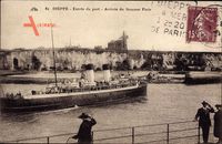 Dieppe Seine Maritime, Entrée du port, Arrivée du Steamer Paris