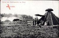 Köthe mit Kohlenmeiler im Harz, Köhler bei der Arbeit, Köhlerhütte