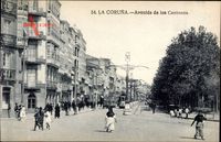 La Coruña Galicien Spanien, Avenida de los Cantones, Passanten