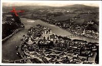 Passau in Niederbayern, Blick auf den Ort, Kirche, Fliegeraufnahme