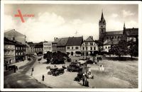 Tachov Tachau Reg. Pilsen, Marktplatz, Kirche, Autos