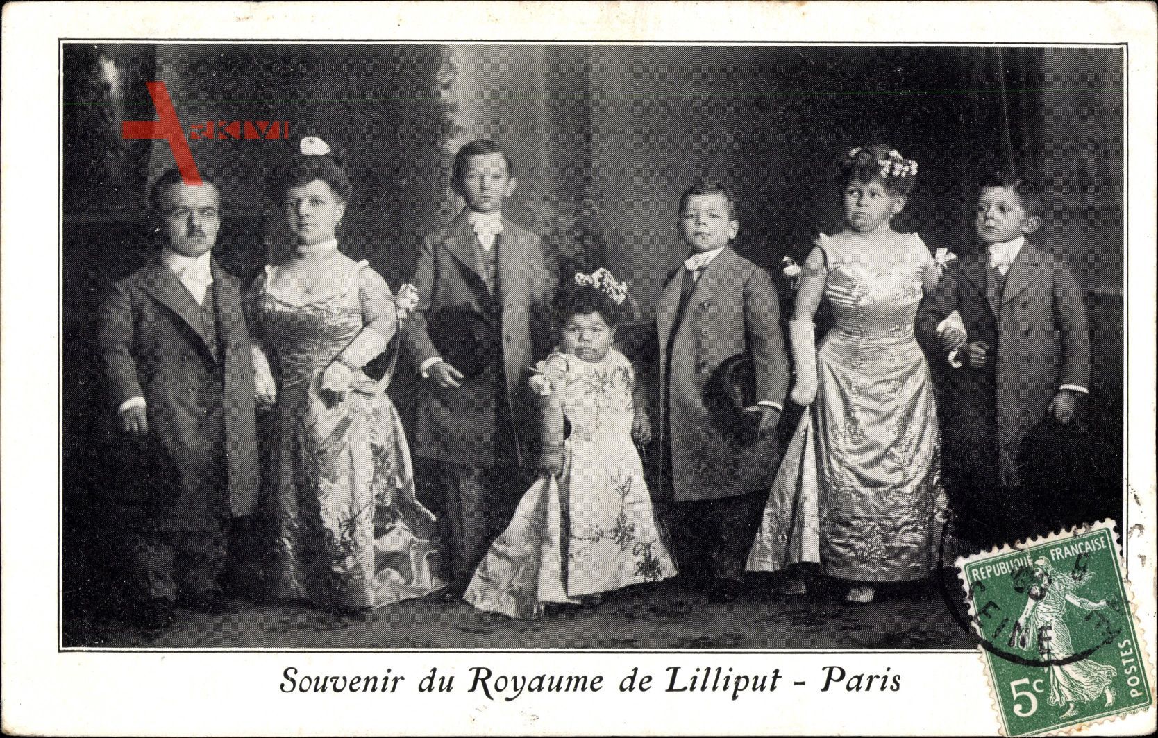 Paris, Souvenir du Royaume de Liliput, Liliputaner