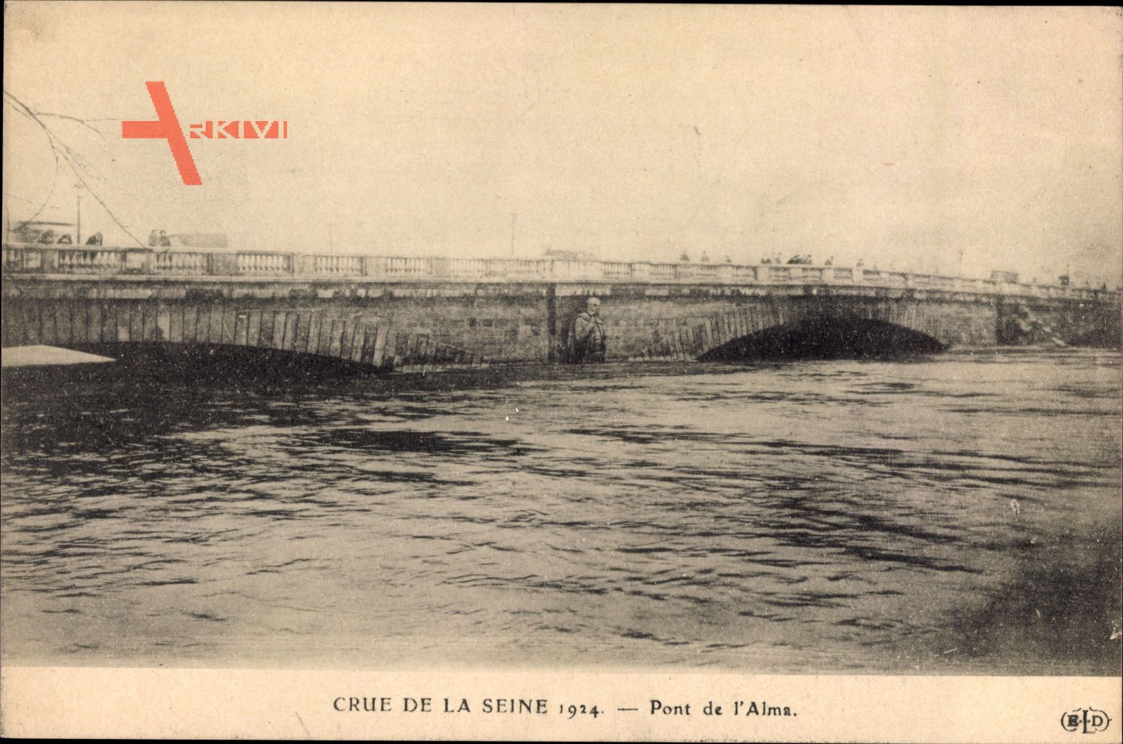 Paris, Crue de la Seine 1924, Pont de lAlma, Seinehochwasser, Brücke