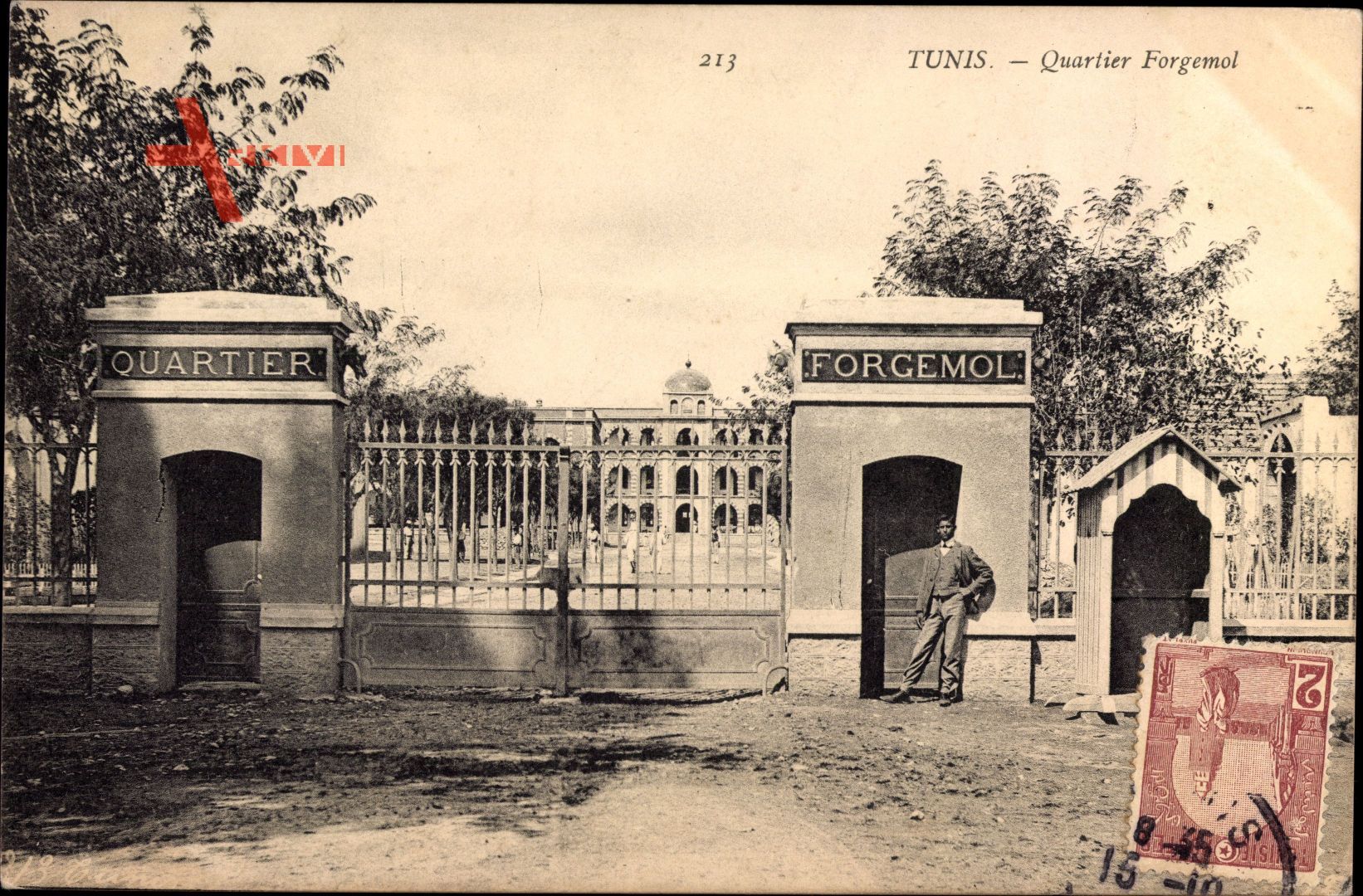 Tunis Tunesien, Quartier Forgemol, Toransicht, Zaun, Kaserne