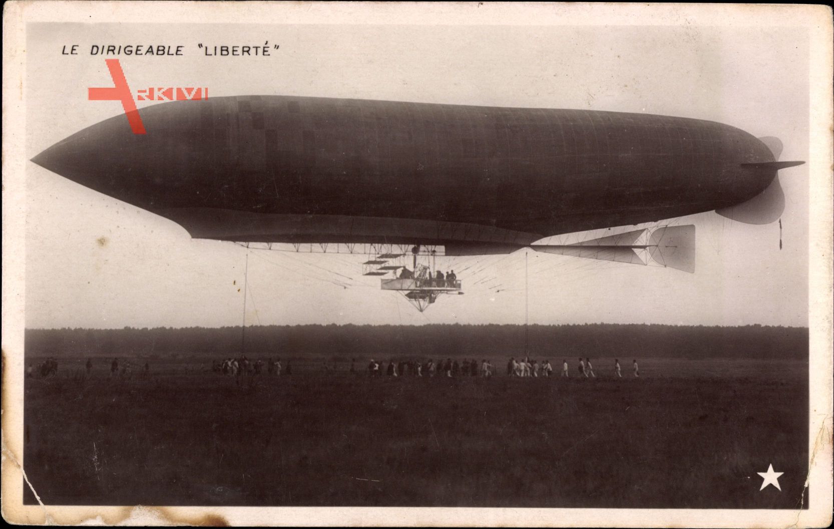 Le Dirigéable Liberté, Zeppelin, Französisches Luftschiff