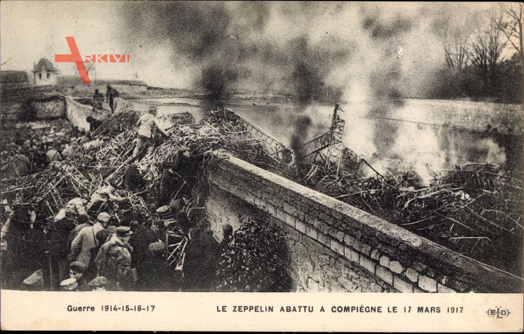 Le Zeppelin abattu à Compiègne le 17 Mars 1917, Abgestürzter Zeppelin