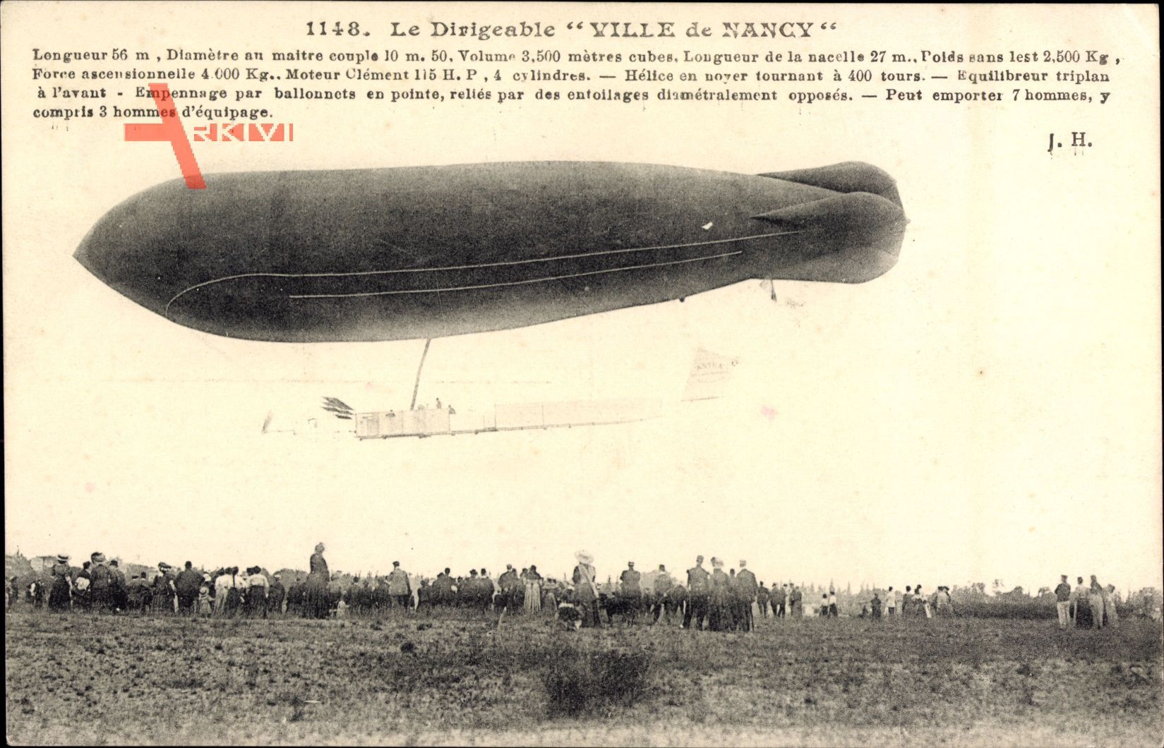 Dirigéable Ville de Nancy, Zeppelin über einem Landefeld
