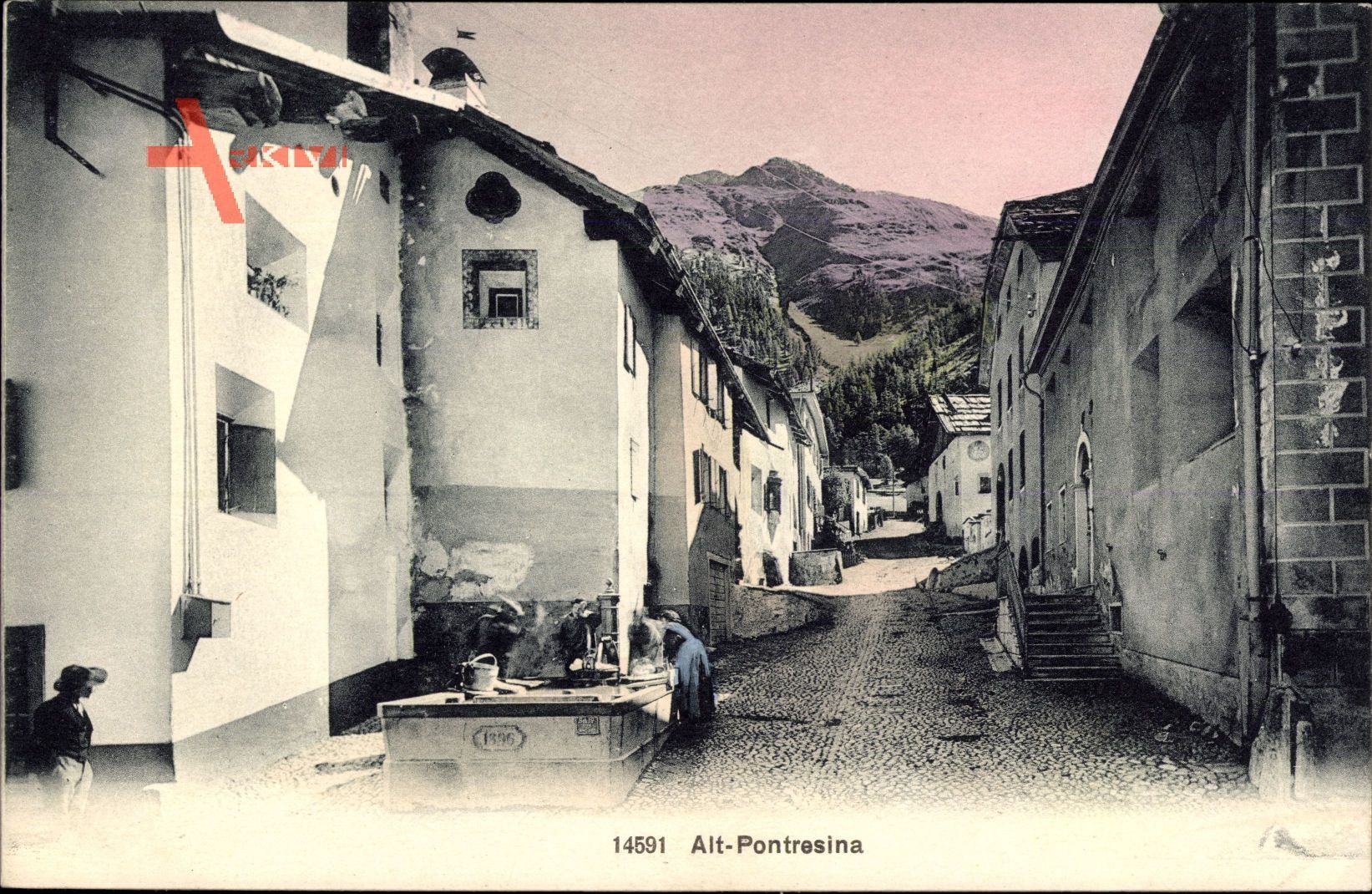 Pontresina Kt. Graubünden Schweiz, Frau am Brunnen, Häuser
