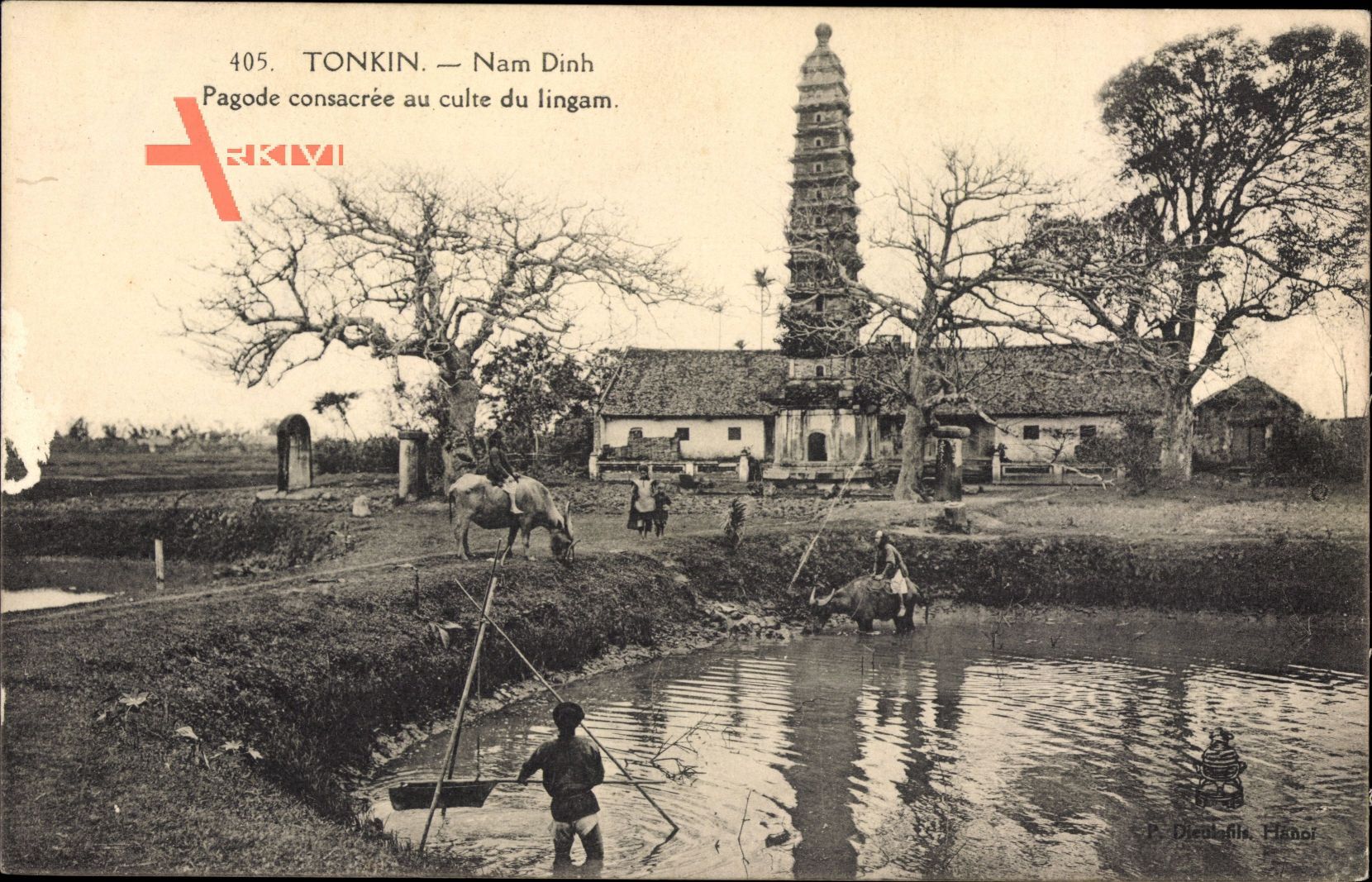 Tonkin Vietnam, Nam Dinh, Pagode consacree au culte du lingam