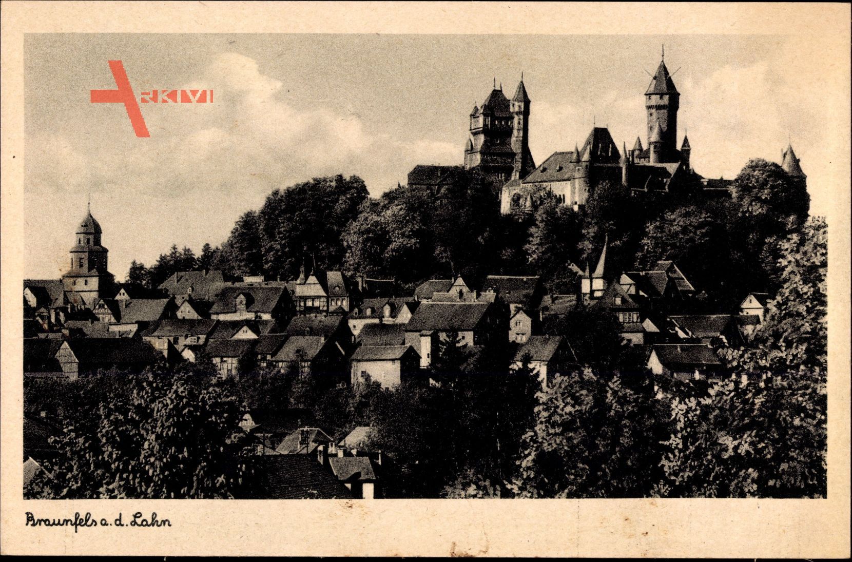 Braunfels im Lahn Dill Kreis, Blick über die Dächer auf die Kirche