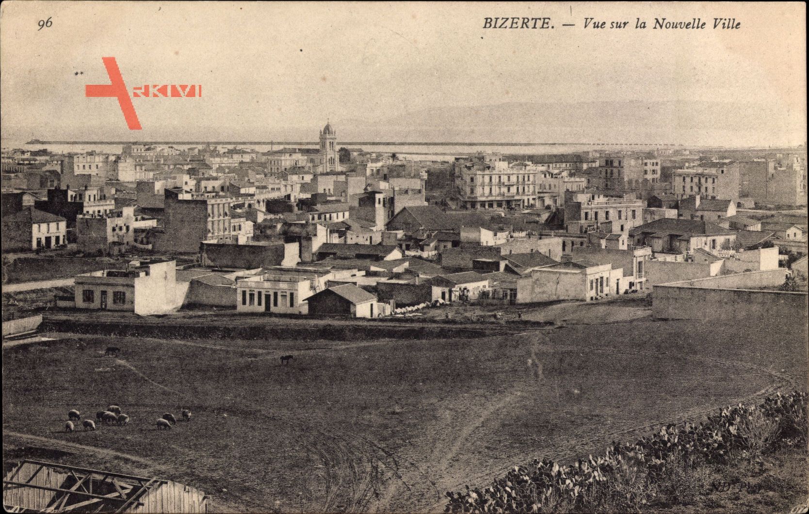 Bizerte Tunesien, Vue sur la Nouvelle Ville, Kirchturm