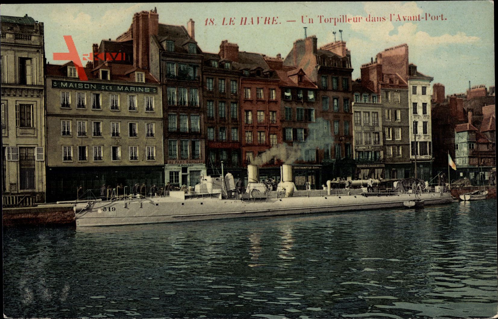 Le Havre Seine Maritime, Un Torpilleur dans lavant Port