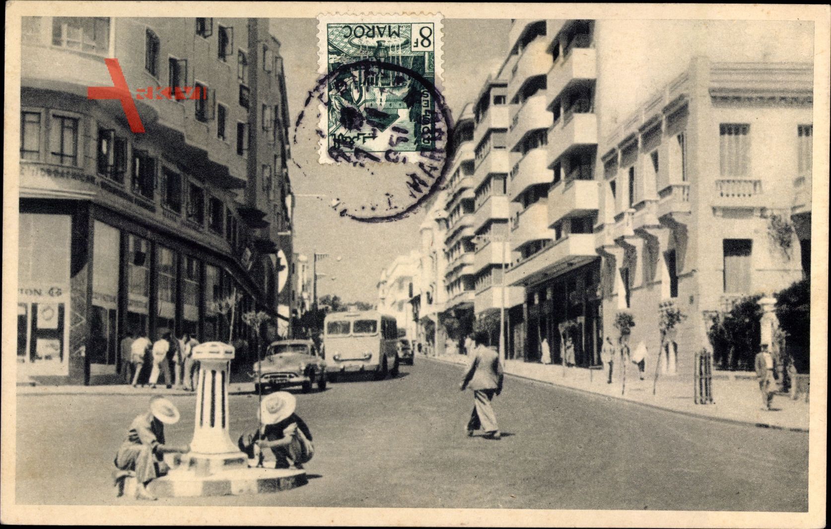 Tanger Marokko, Boulevard Pasteur, Passanten, Autos, Häuser