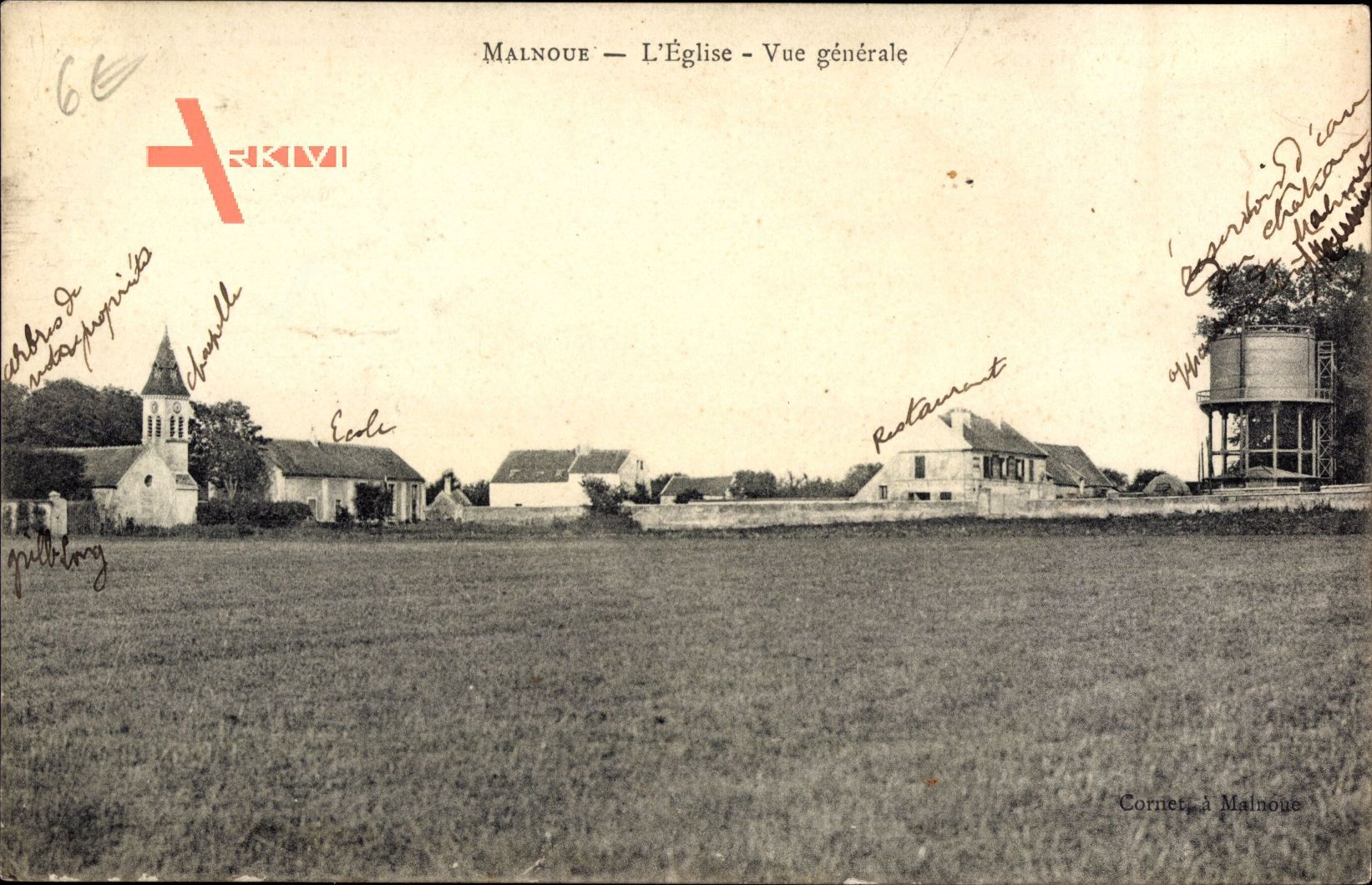 Malnoue Seine et marne, LÉglise, Vue générale, Wasserturm