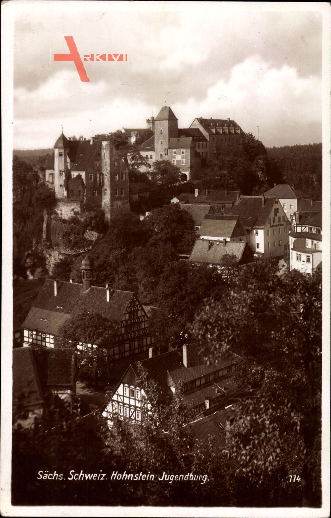 Hohnstein in der Sächsischen Schweiz, Blick auf die Jugendburg