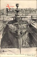 Französisches Kriegsschiff, Cuirassé République à tourelles, Bassin de Radoub