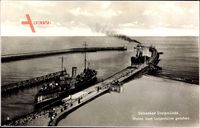 Ustka Stolpmünde Pommern, Molen vom Lotsenturm aus gesehen, Torpedoboot 44